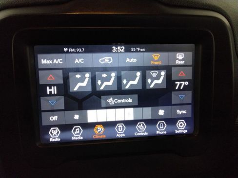 Used 2020 Jeep Renegade Limited w/ Safety and Security Group image 24