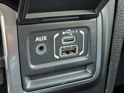 New 2026 Jeep Gladiator Mojave w/ Safety Group AWD/4WD image 22