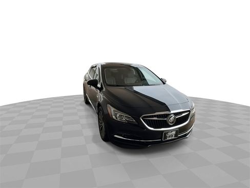 Certified 2019 Buick LaCrosse Essence w/ Sun and Shade Package image 9