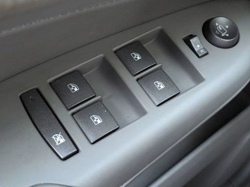 Used 2010 Cadillac SRX Performance FWD image 24