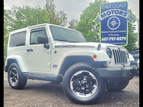 Used 2014 Jeep Wrangler Sahara AWD/4WD image 1