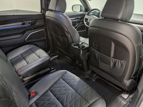Used 2024 Kia Telluride SX X-Pro AWD/4WD image 17