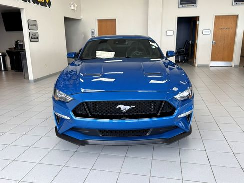 Used 2019 Ford Mustang GT Premium w/ GT Performance Package RWD image 5