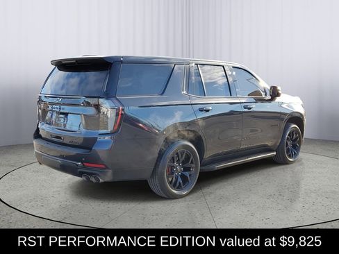 Used 2025 Chevrolet Tahoe RST w/ RST Performance Edition image 3