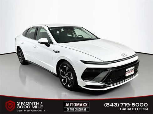Used 2025 Hyundai Sonata SEL FWD image 1