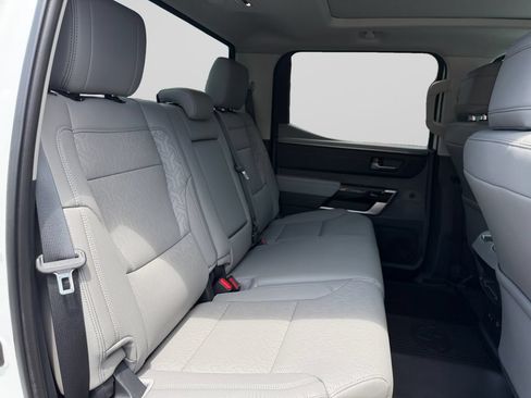 Used 2023 Toyota Tundra Limited w/ TRD Off-Road Package AWD/4WD image 18