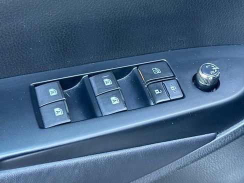 Used 2016 Toyota Highlander Limited Platinum image 13