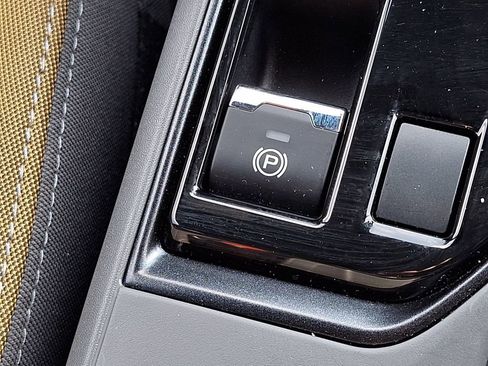 Certified 2025 Subaru Crosstrek 2.5i Sport w/ Popular Package #4A image 23