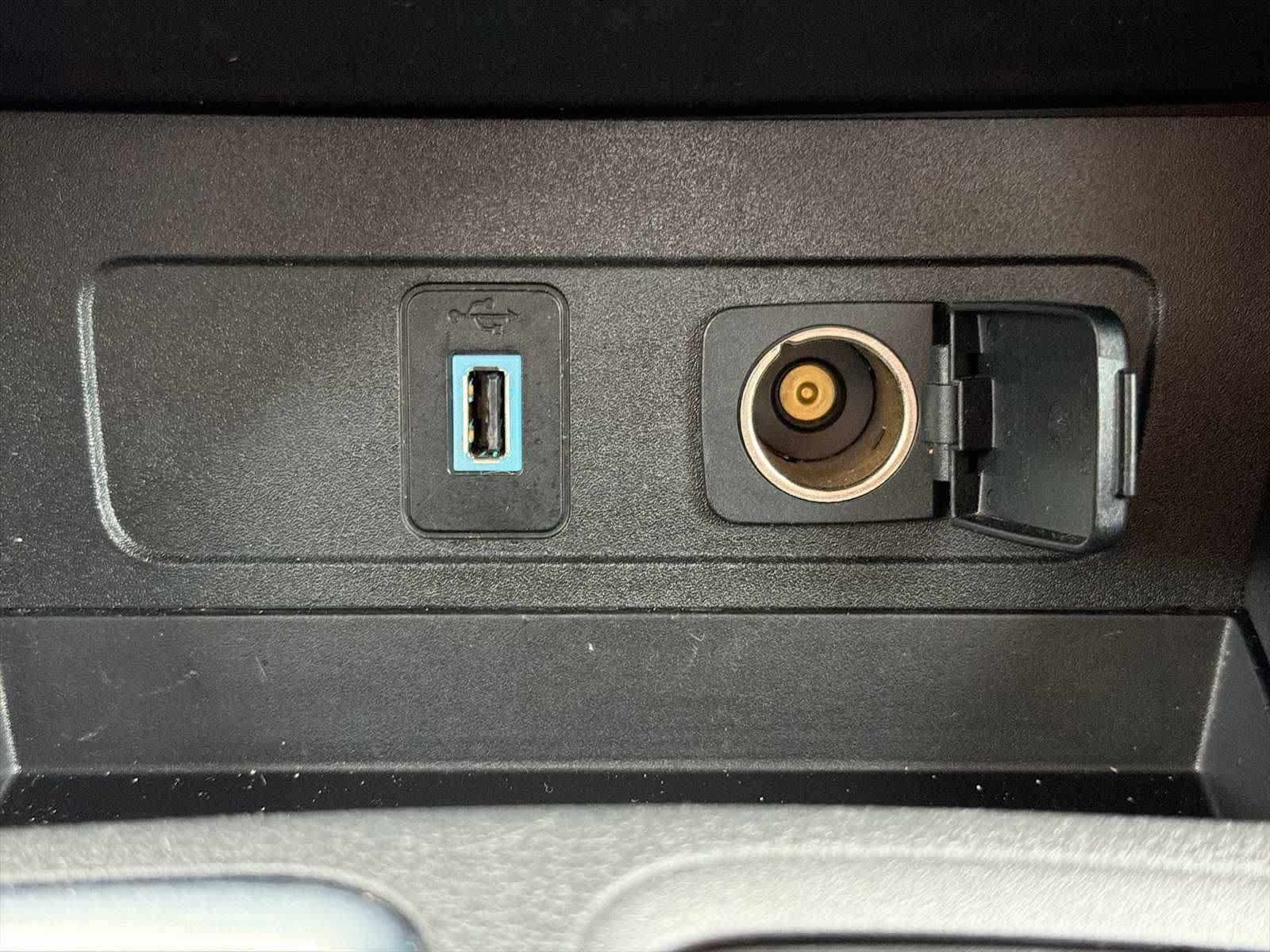 Used 2019 Ford Escape SE FWD image 24