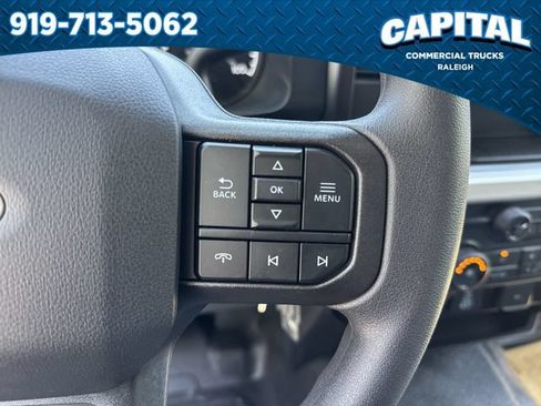 New 2025 Ford F450 XL w/ XL Chrome Package RWD image 23