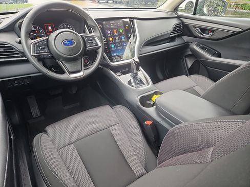 Certified 2025 Subaru Outback Premium AWD/4WD image 3
