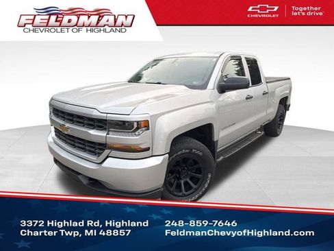 Used 2016 Chevrolet Silverado 1500 Custom w/ Custom Convenience Package AWD/4WD image 1