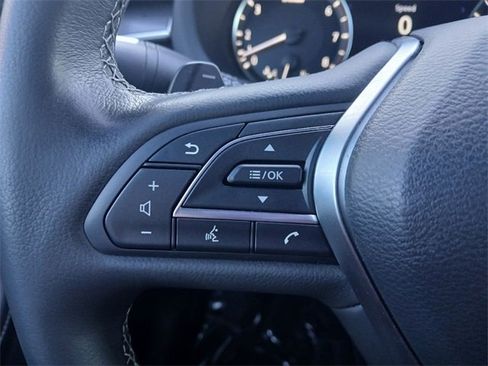 Used 2025 INFINITI QX55 Luxe w/ Cargo Package image 16