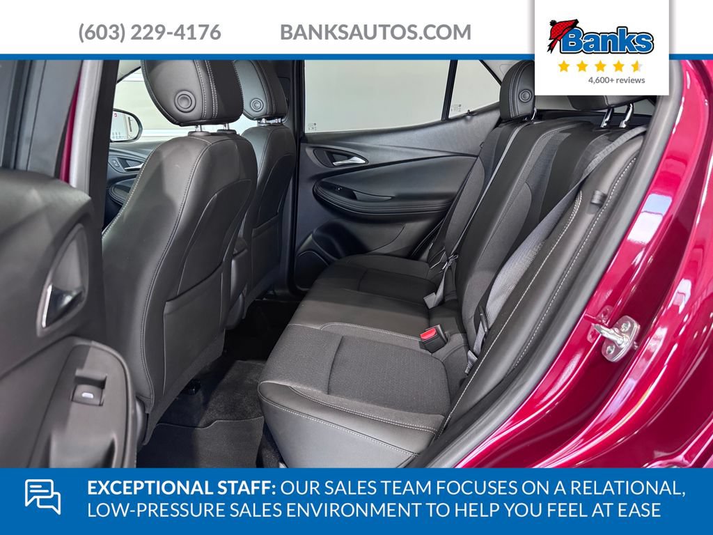 Used 2025 Buick Encore GX Preferred AWD/4WD image 10