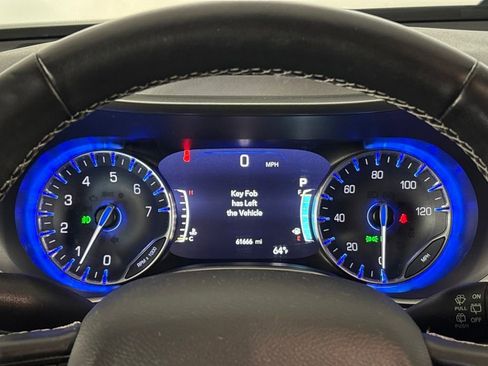 Used 2020 Chrysler Pacifica Touring w/ Advanced Safetytec Group image 20