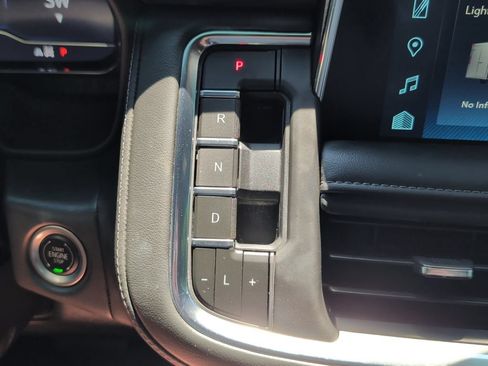 Used 2024 Chevrolet Tahoe Z71 w/ Max Trailering Package AWD/4WD image 24