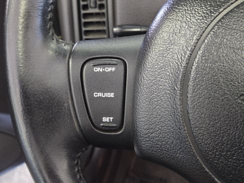 Used 2001 Chrysler Prowler image 13