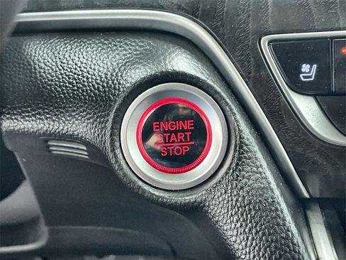 Used 2021 Honda Accord Touring image 25