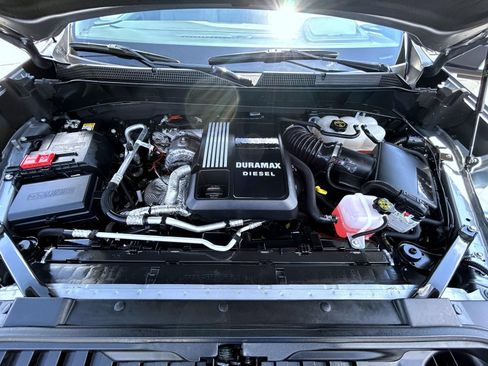 Certified 2025 Chevrolet Silverado 1500 LTZ w/ LTZ Convenience Package II AWD/4WD image 25