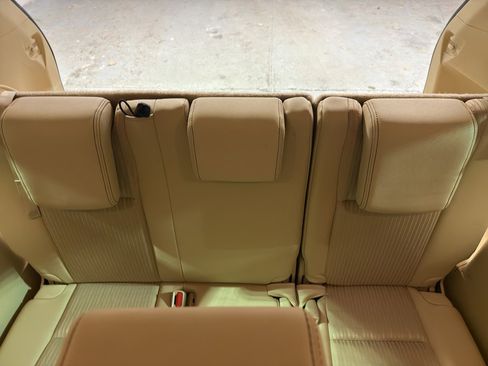 Used 2014 Toyota Highlander Plus image 30