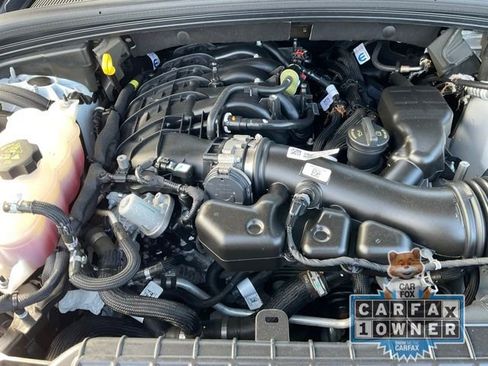 Used 2023 Jeep Grand Cherokee Limited AWD/4WD image 24