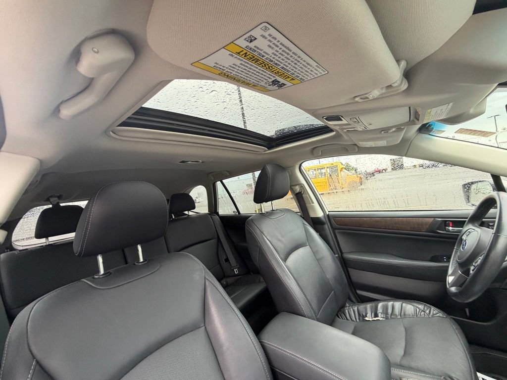 Used 2017 Subaru Outback 2.5i Limited AWD/4WD image 44