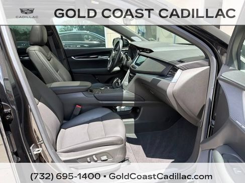 Certified 2024 Cadillac XT5 Premium Luxury w/ Technology Package AWD/4WD image 7