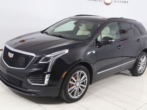 Used 2023 Cadillac XT5 Sportv w/ LPO, Floor Liner Package AWD/4WD image 24