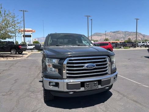 Used 2015 Ford F150 XLT w/ Equipment Group 302A Luxury AWD/4WD image 5