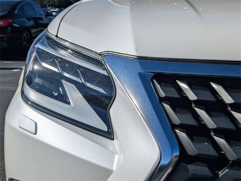 Used 2021 Lexus GX 460 Premium image 10