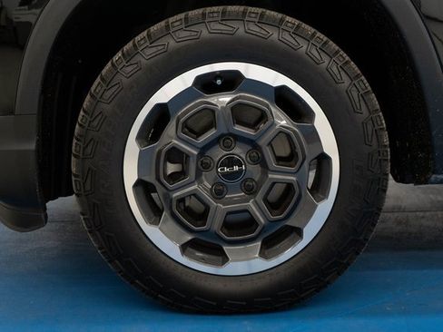 Certified 2024 Honda Ridgeline Sport+ image 2