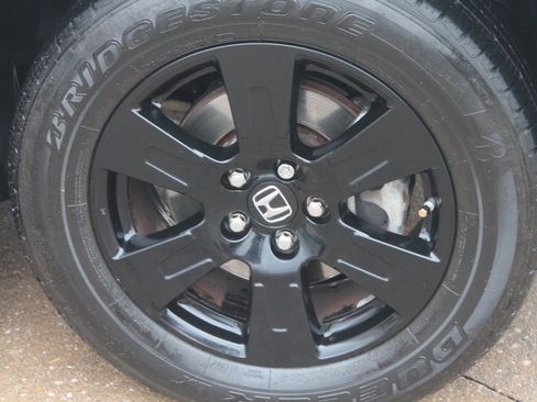 Used 2017 Honda Ridgeline Black Edition image 3