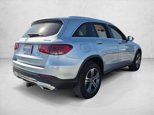 Certified 2022 Mercedes-Benz GLC 300 4MATIC image 5