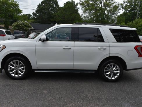 Used 2021 Ford Expedition XLT RWD image 4