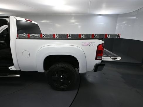 Used 2013 GMC Sierra 2500 SLE AWD/4WD image 34