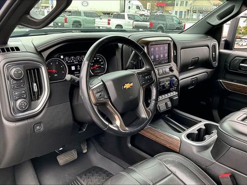 Used 2020 Chevrolet Silverado 2500 High Country w/ Z71 Off-Road Package AWD/4WD image 14