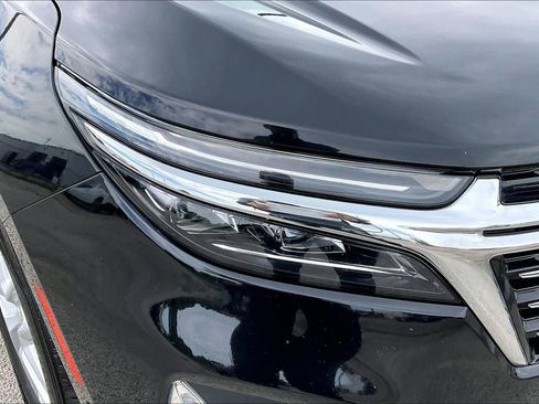 Used 2022 Chevrolet Equinox Premier FWD image 33