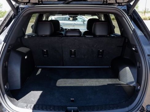 Used 2025 Chevrolet Equinox RS AWD/4WD image 9