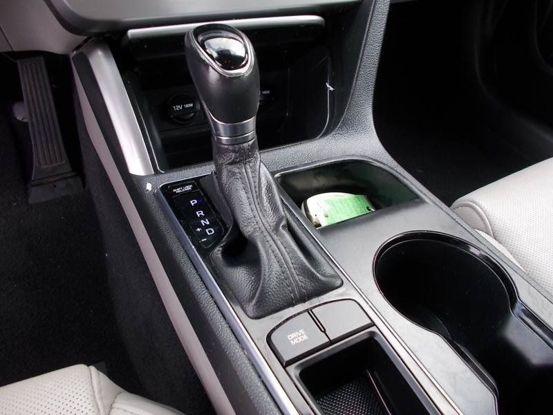 Used 2015 Hyundai Sonata Limited FWD image 30