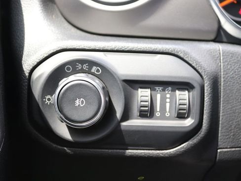 Used 2021 Jeep Wrangler Unlimited Sport AWD/4WD image 29