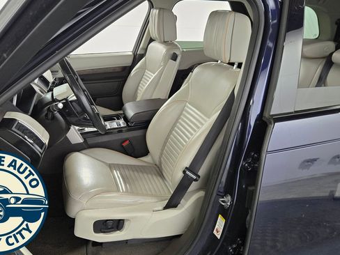 Used 2017 Land Rover Discovery HSE Luxury AWD/4WD image 29