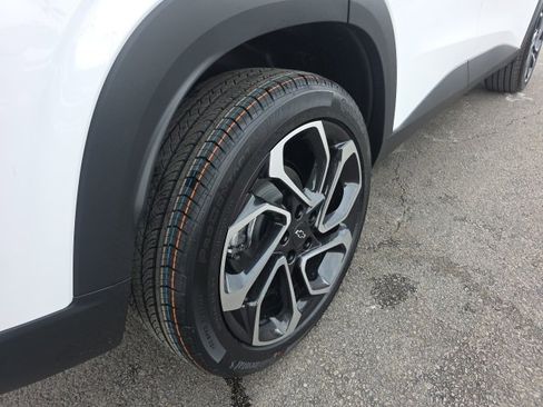 New 2026 Chevrolet Trax RS w/ Sunroof Package image 8