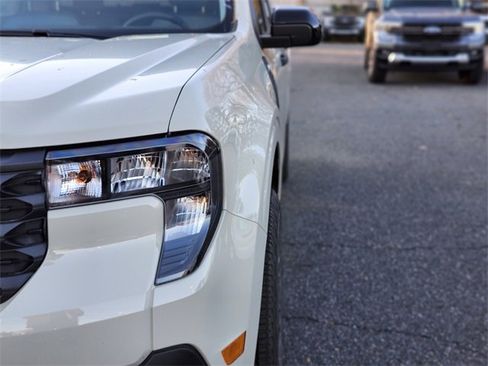 New 2025 Ford Maverick XLT w/ XLT Luxury Package image 10