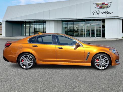 Used 2017 Chevrolet SS image 7