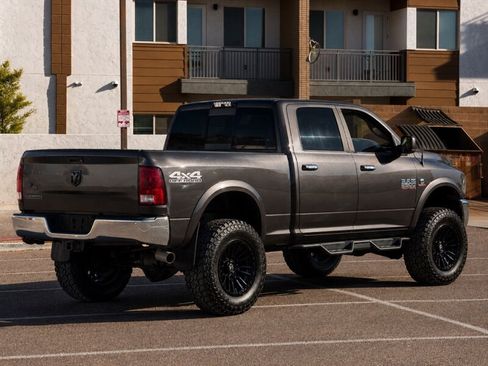Used 2018 RAM 2500 Big Horn AWD/4WD image 3