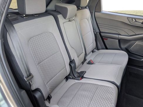 Used 2022 Ford Escape SE w/ SE Sport Appearance Package image 20