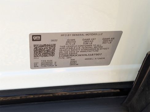 Used 2022 Chevrolet Traverse Premier w/ Redline Edition image 35