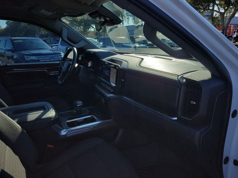 Used 2022 Chevrolet Silverado 1500 LT Trail Boss w/ Protection Package image 31