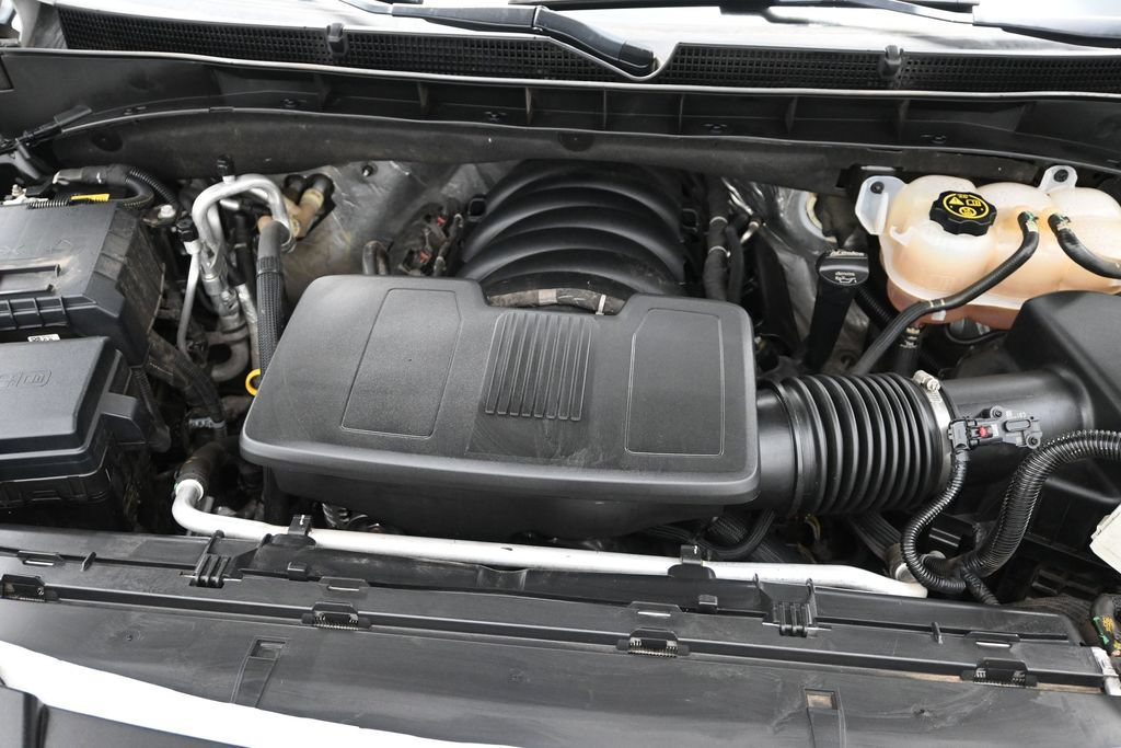 Used 2023 GMC Yukon XL AT4 AWD/4WD image 31