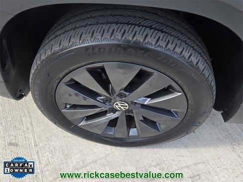 Used 2022 Volkswagen Taos S image 10